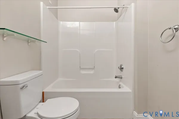 $270,000 | 1333 West Broad Street, Unit U302, Richmond, VA 23220