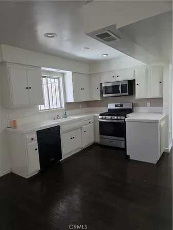 $2,800 | 766 East Pillsbury Street, Lancaster, CA 93535