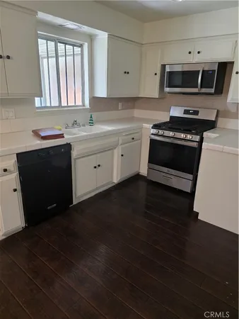 $2,800 | 766 East Pillsbury Street, Lancaster, CA 93535