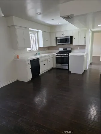 $2,800 | 766 East Pillsbury Street, Lancaster, CA 93535