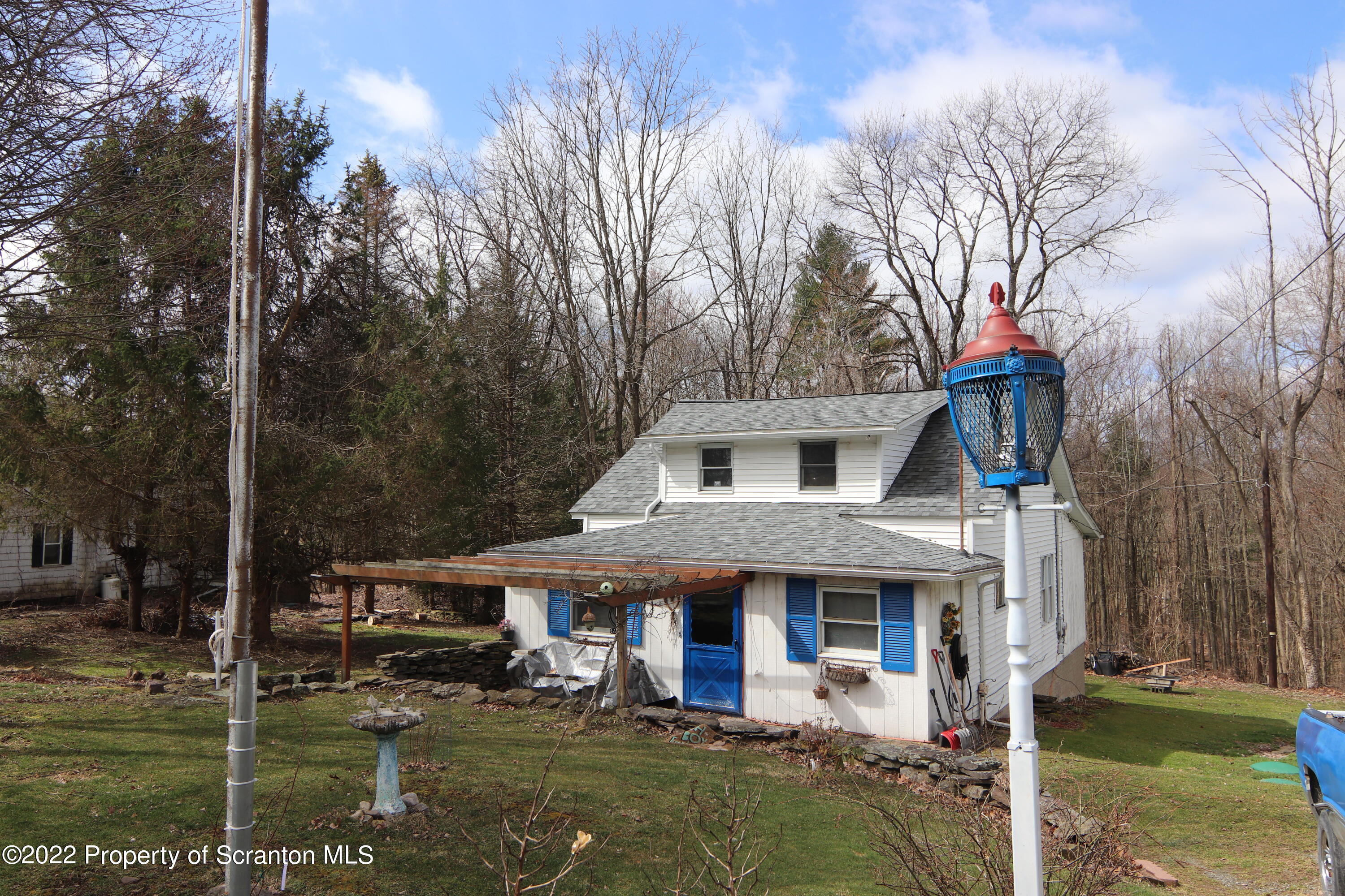 523 Fairview Rd Lake Dalton, PA 18414 - Photo 1 of 36