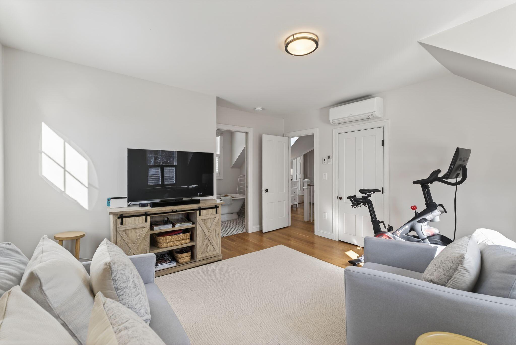 252 Foreside Road Falmouth, ME 04105 - Photo 21 of 30 252 Foreside Road