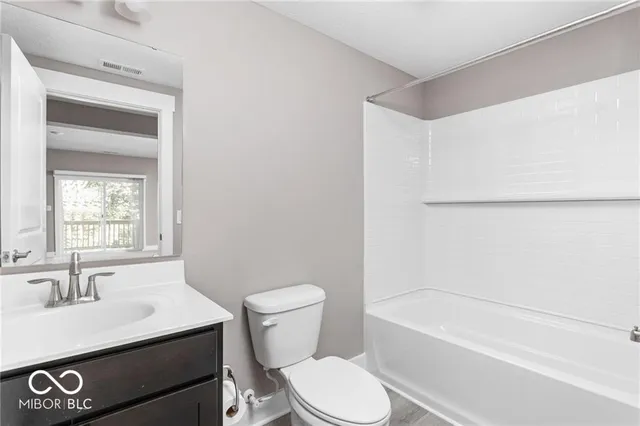 $2,600 | 14450 Treasure Creek Lane, Fishers, IN 46038