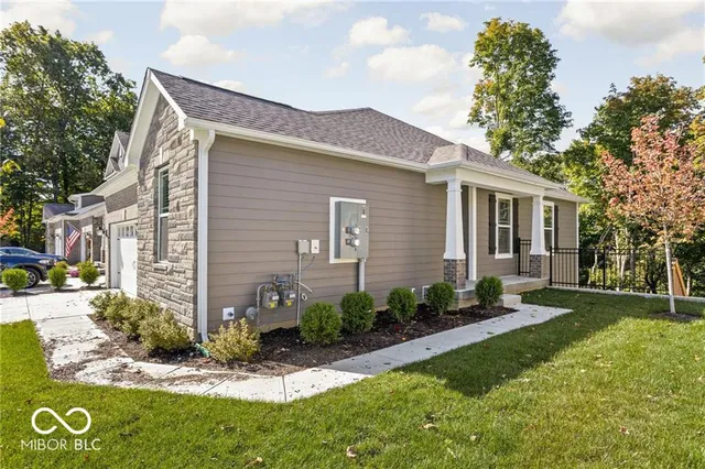 $2,600 | 14450 Treasure Creek Lane, Fishers, IN 46038