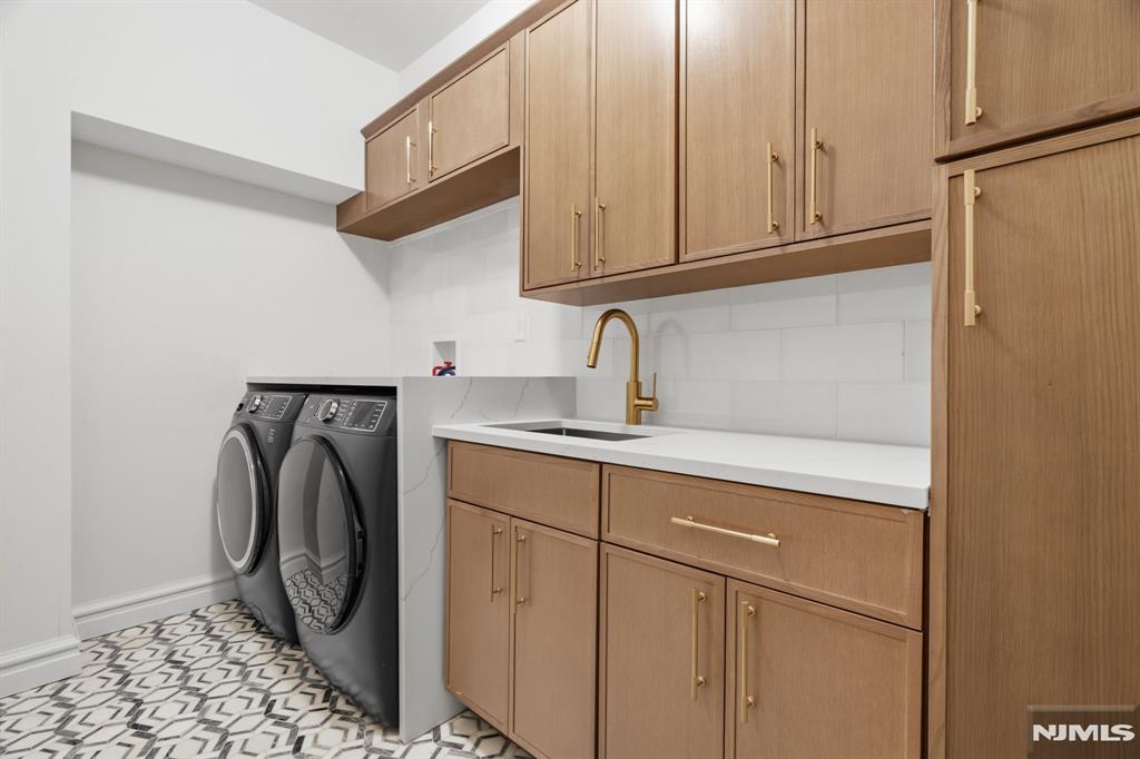 207 Union Street Montclair, NJ 07042 - Photo 35 of 48