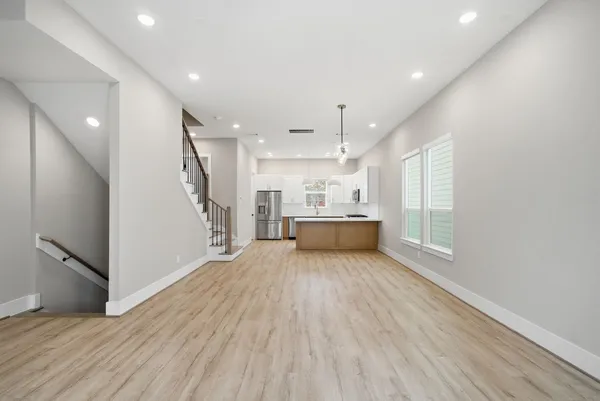 $2,550 | 4013 Griggs Road, Unit K, Houston, TX 77021