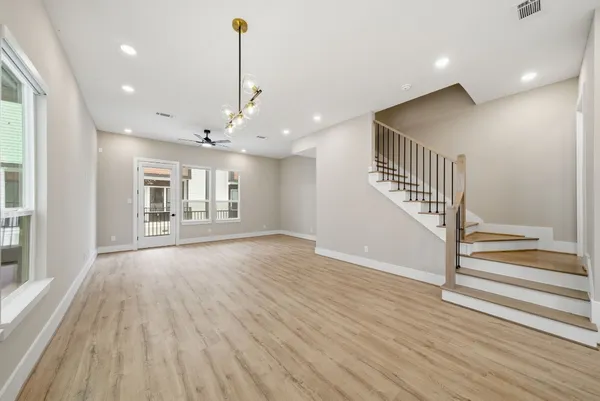 $2,550 | 4013 Griggs Road, Unit K, Houston, TX 77021