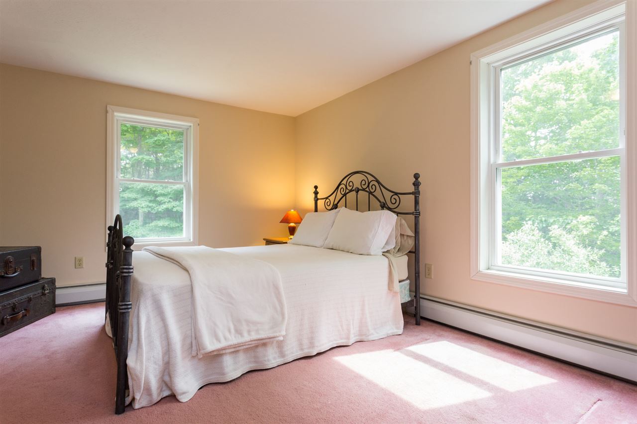 11 Old Candia Road Deerfield, NH 03037 - Photo 22 of 34
