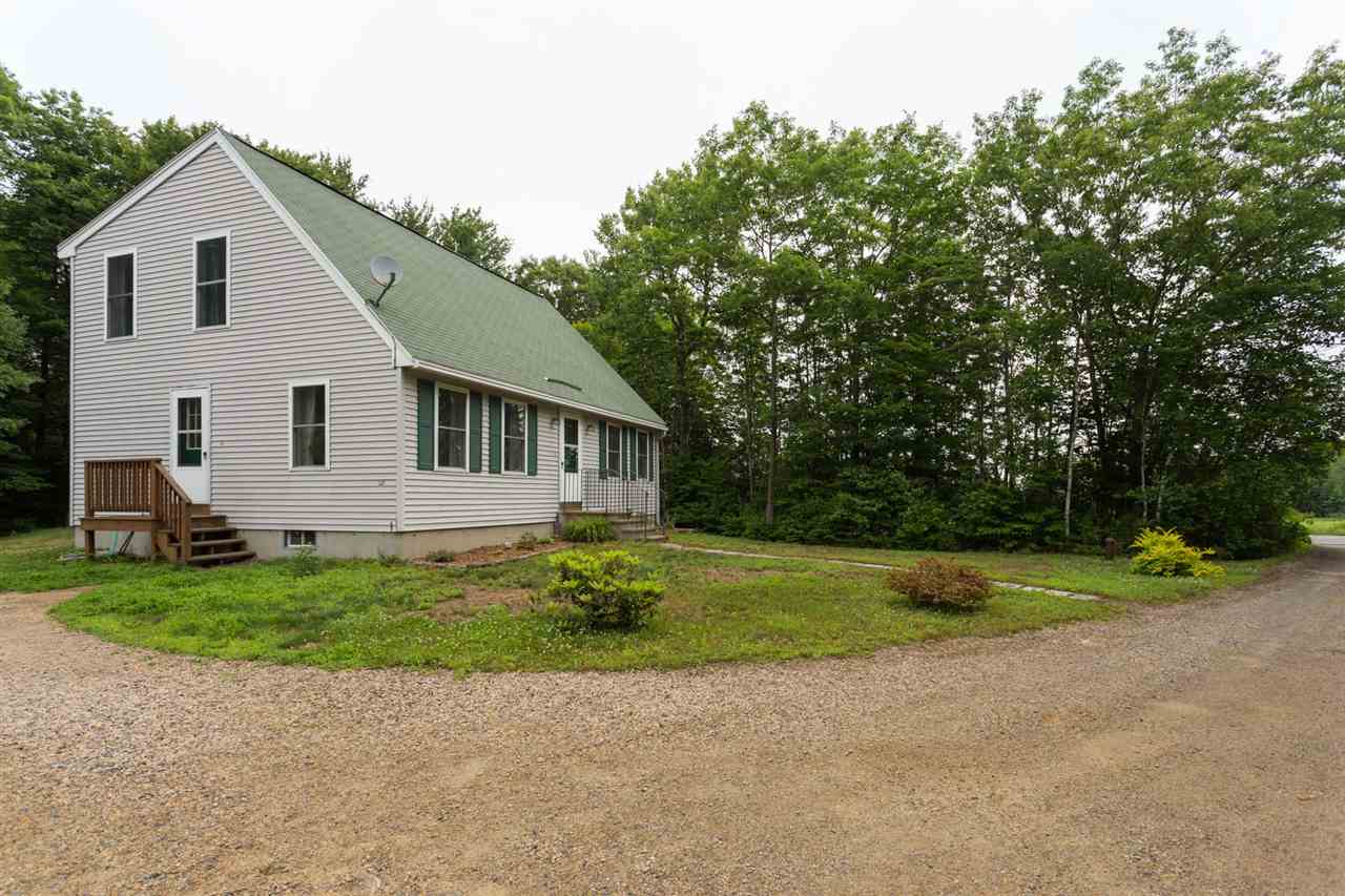 11 Old Candia Road Deerfield, NH 03037 - Photo 4 of 34
