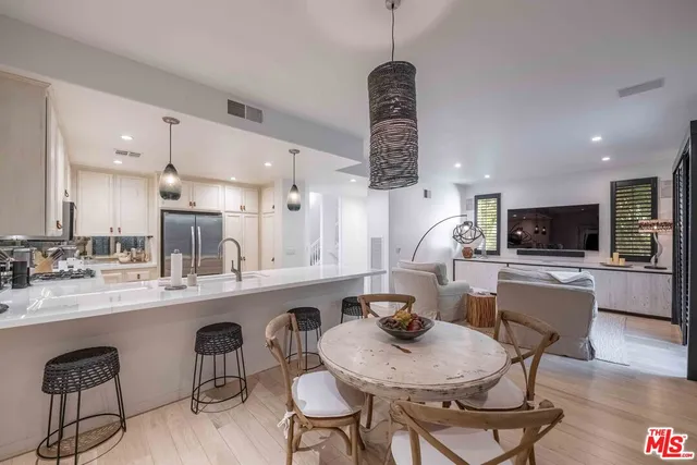 $2,150,000 | 6465 Zuma View Place, Unit 161, Malibu, CA 90265