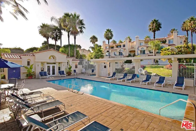 $2,150,000 | 6465 Zuma View Place, Unit 161, Malibu, CA 90265