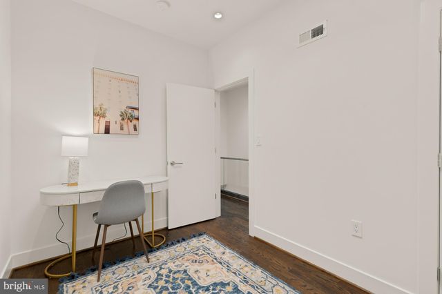 $1,130,000 | 455 Q Street Northwest, Washington, DC 20001