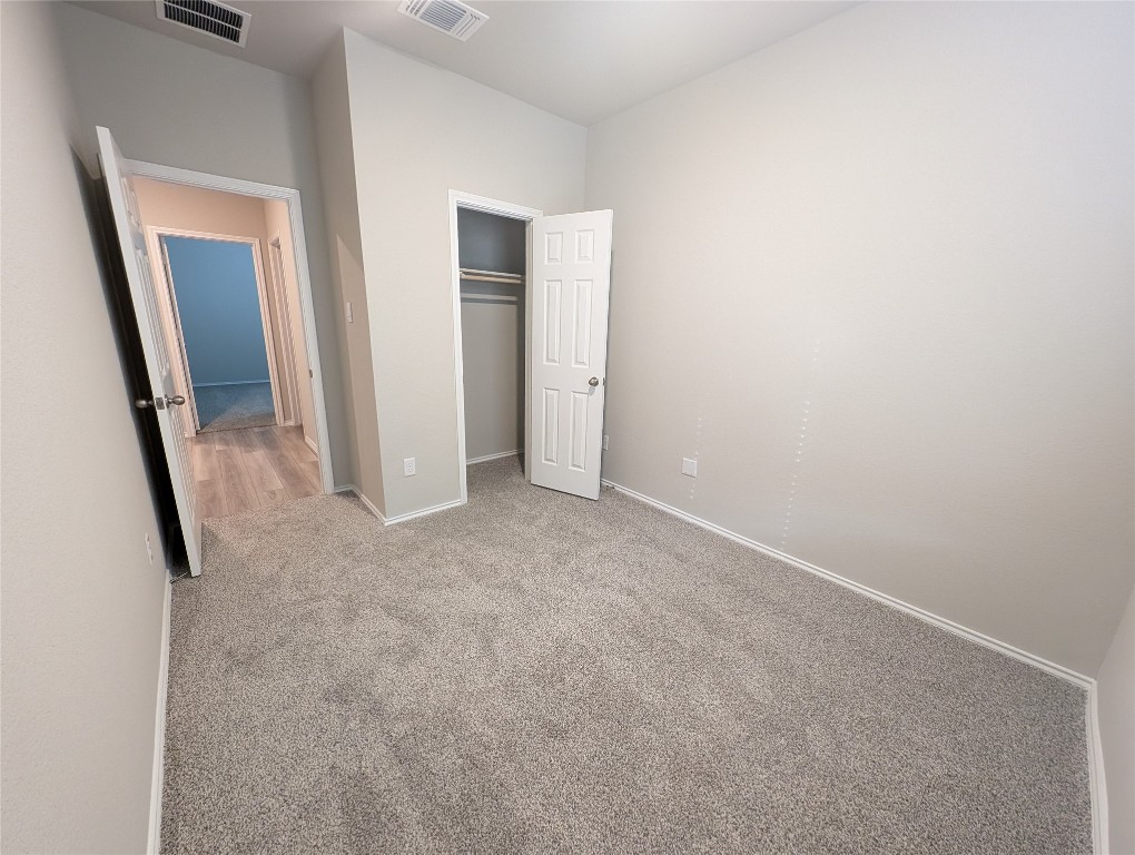 1138 Stone Vly Road Temple, TX 76502 - Photo 12 of 16 an empty room with windows