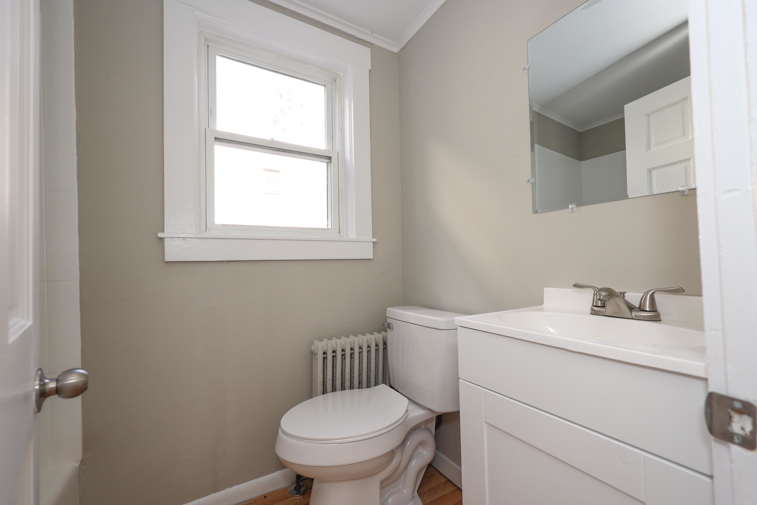 28 Charles Street Rochester, NH 03867 - Photo 14 of 29