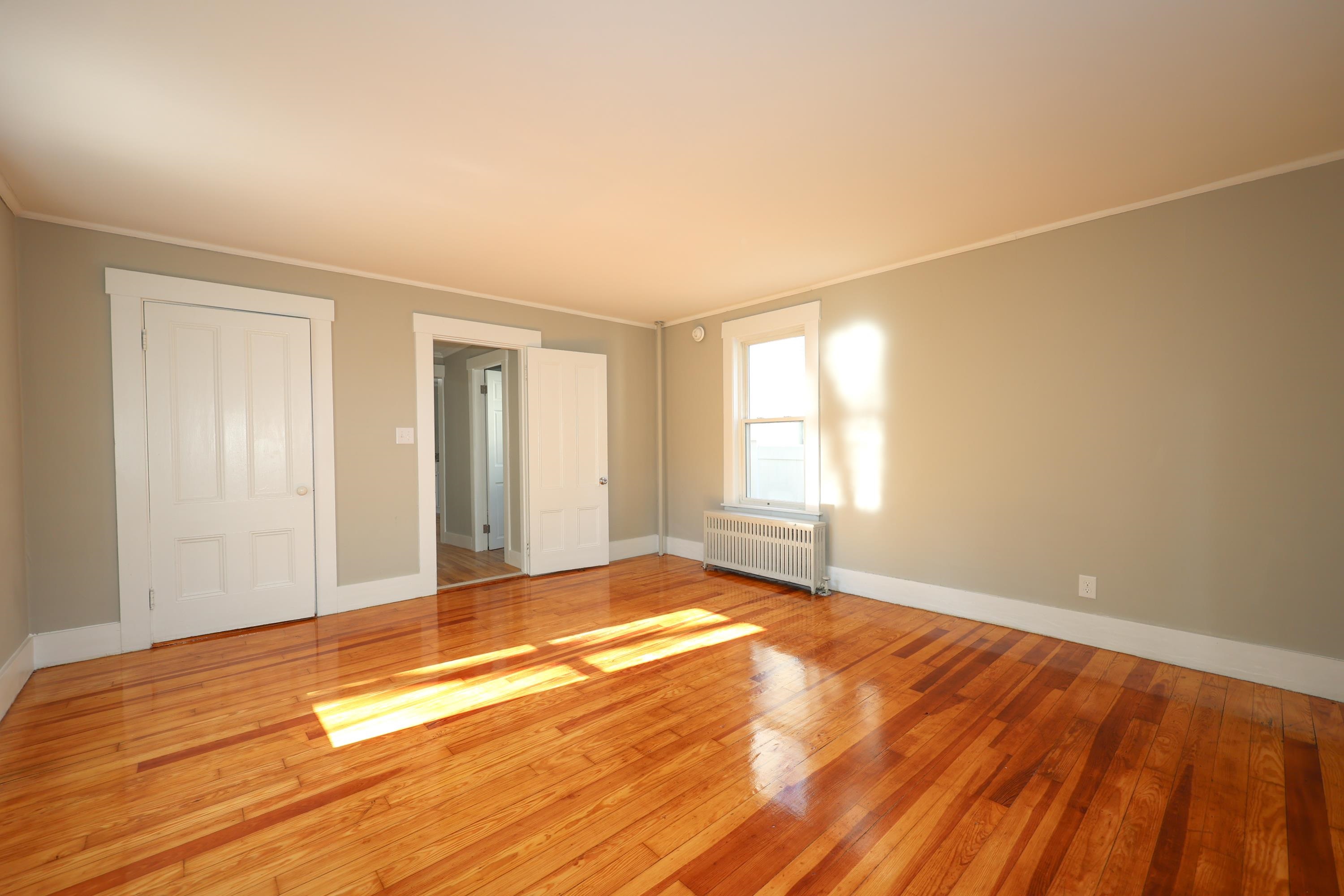 28 Charles Street Rochester, NH 03867 - Photo 9 of 29