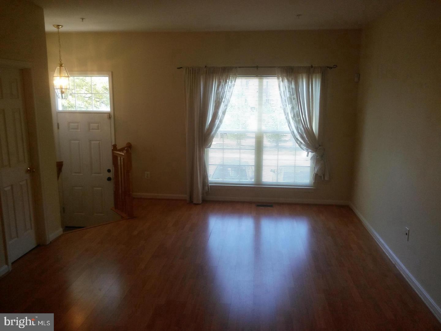 2507 Blue Water Boulevard Odenton, MD 21113 - Photo 3 of 21