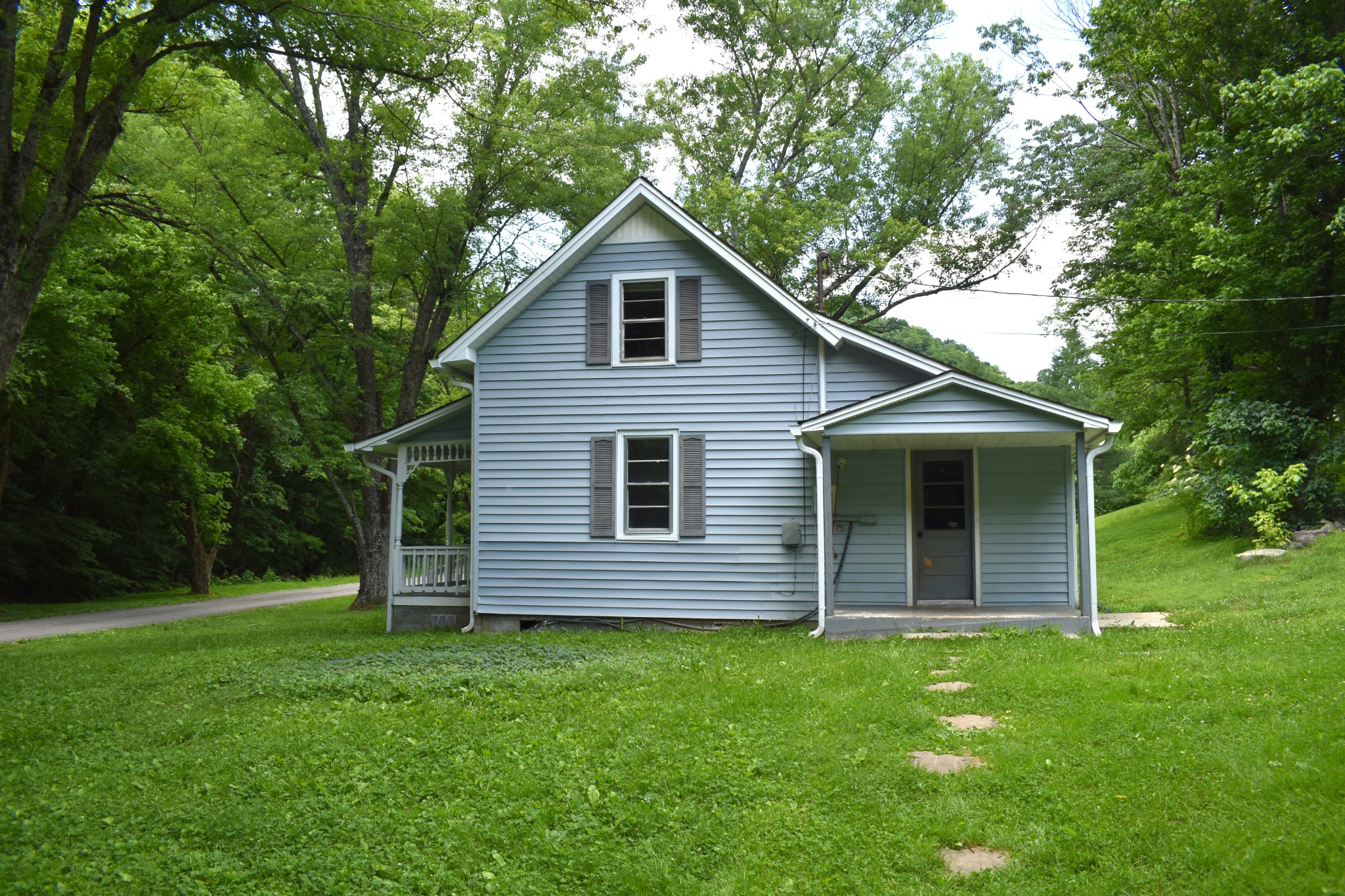 86 Dog Branch Road Pleasant Shade, TN 37145 - Photo 3 of 24