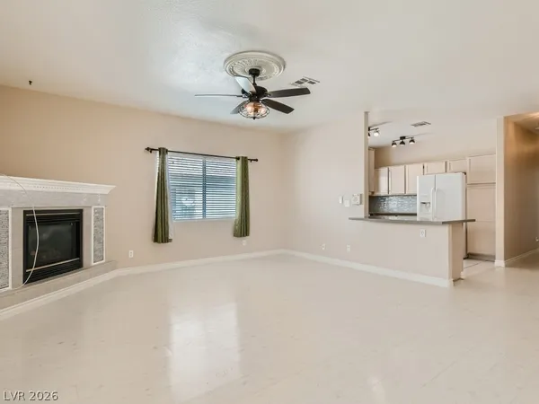 $1,725 | 6905 Squaw Mountain Drive, Unit 204, Las Vegas, NV 89130