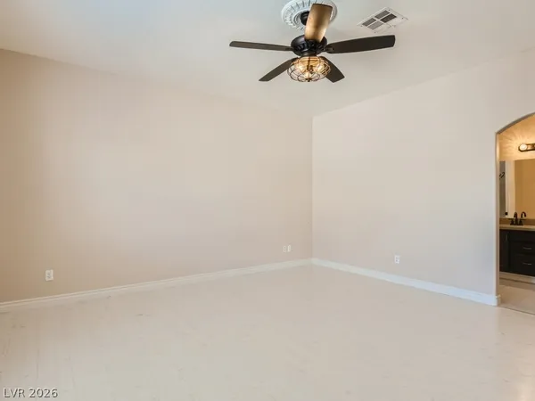$1,725 | 6905 Squaw Mountain Drive, Unit 204, Las Vegas, NV 89130