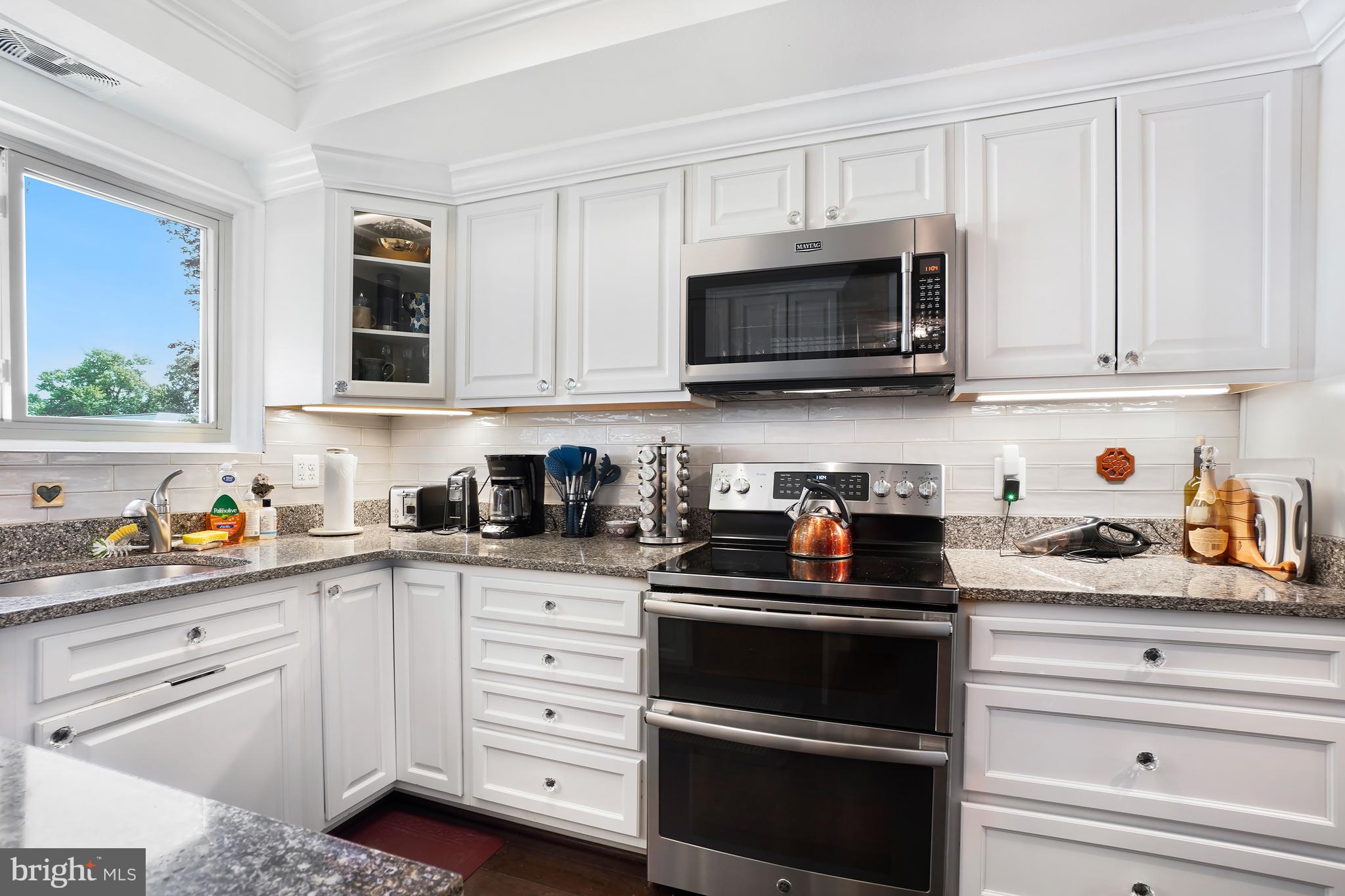 3420 Chiswick Court, Unit 46F Silver Spring, MD 20906 - Photo 4 of 44 Stainless Appliances