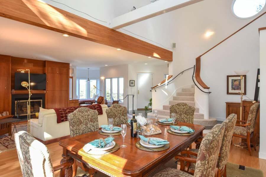 16 Thistlemore Road Provincetown, MA 02657 - Photo 18 of 27 a dining room with furniture and wooden floor