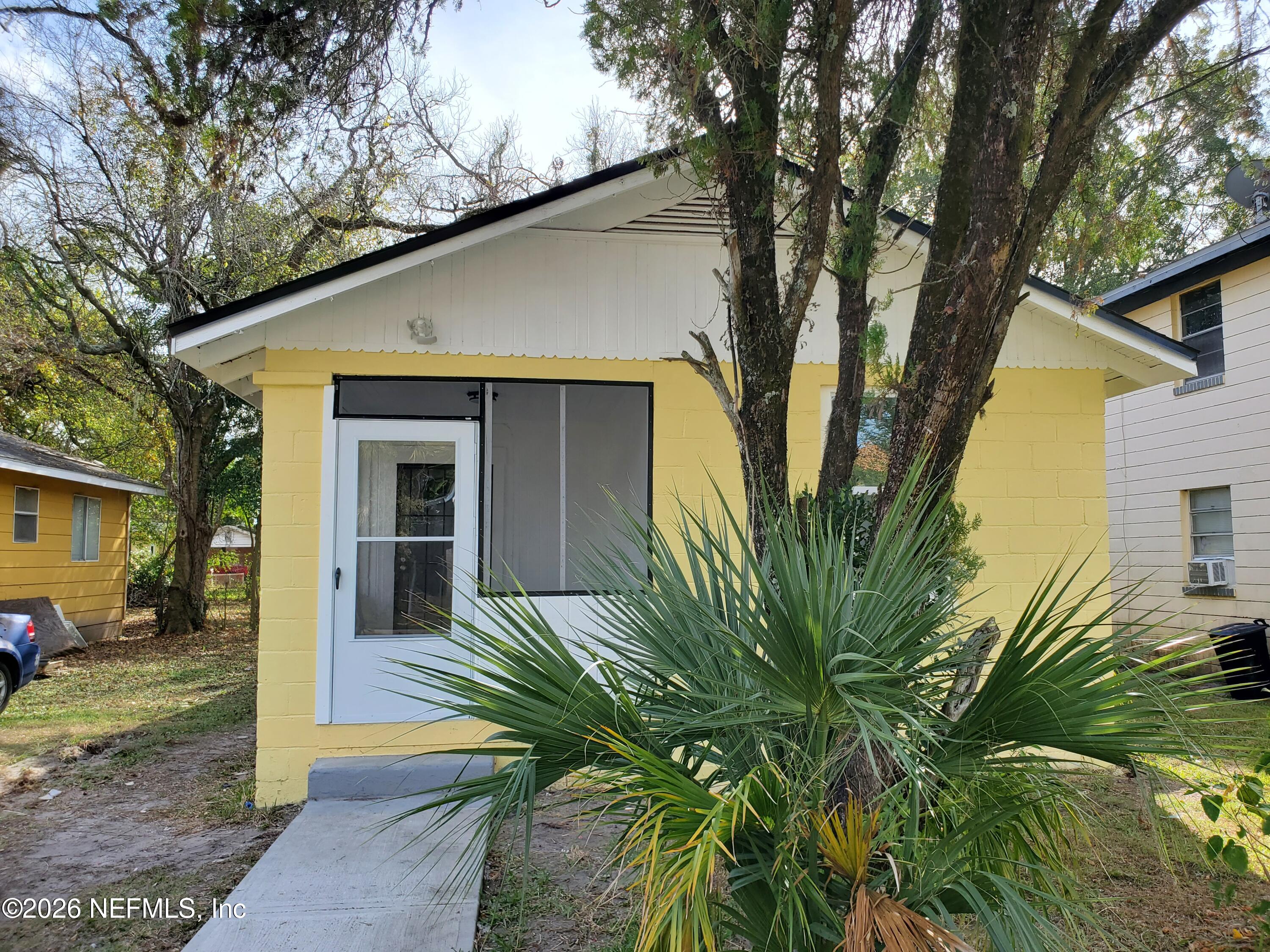 1536 West 3rd Street Jacksonville, FL 32209 - Photo 1 of 7 Front of House
