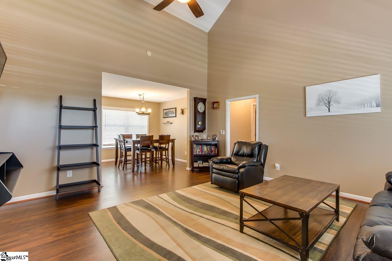 120 East King Road Greer, SC 29651 - Photo 12 of 35