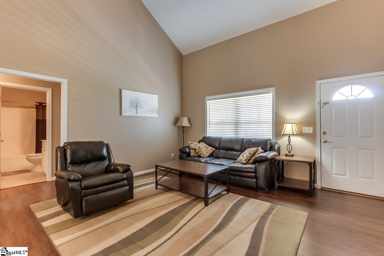 120 East King Road Greer, SC 29651 - Photo 13 of 35