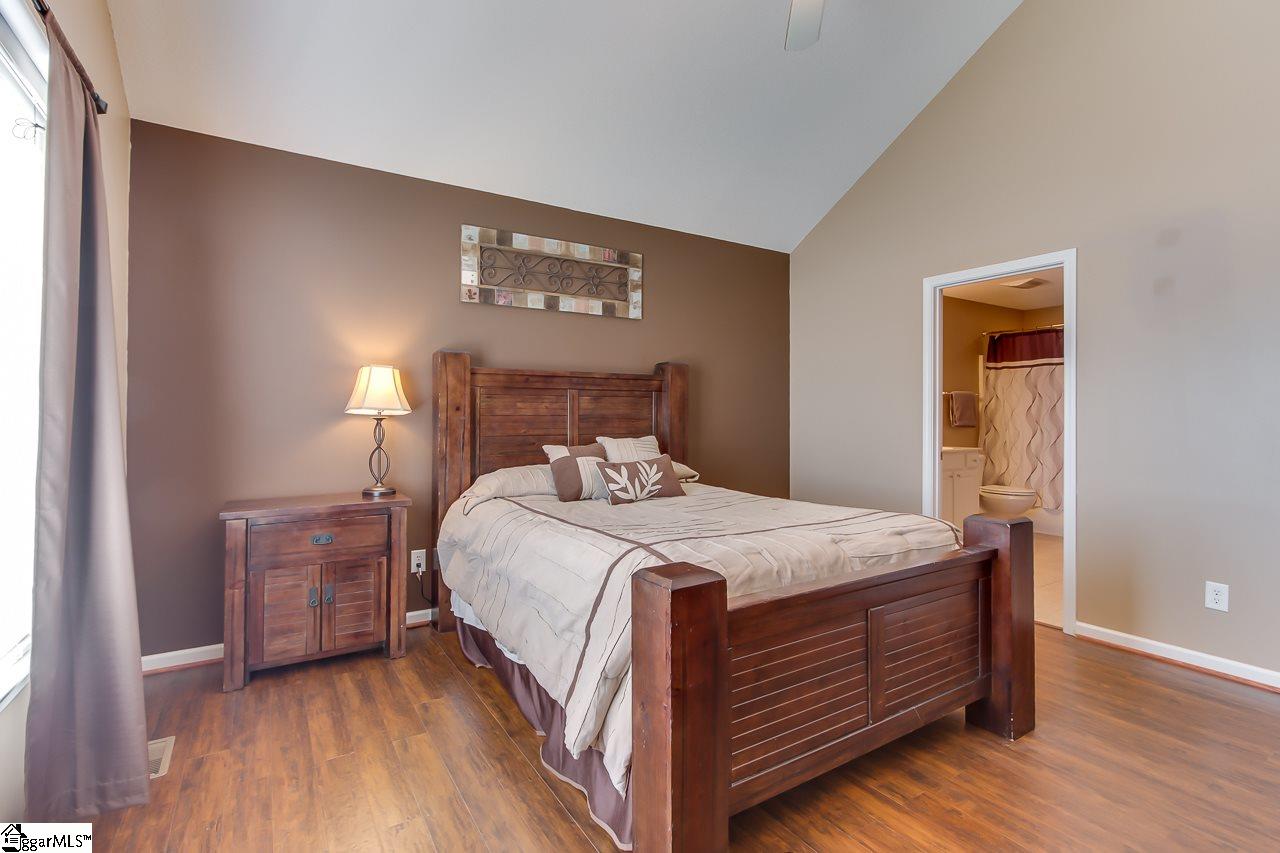 120 East King Road Greer, SC 29651 - Photo 18 of 35