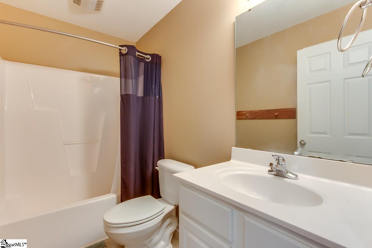 120 East King Road Greer, SC 29651 - Photo 22 of 35