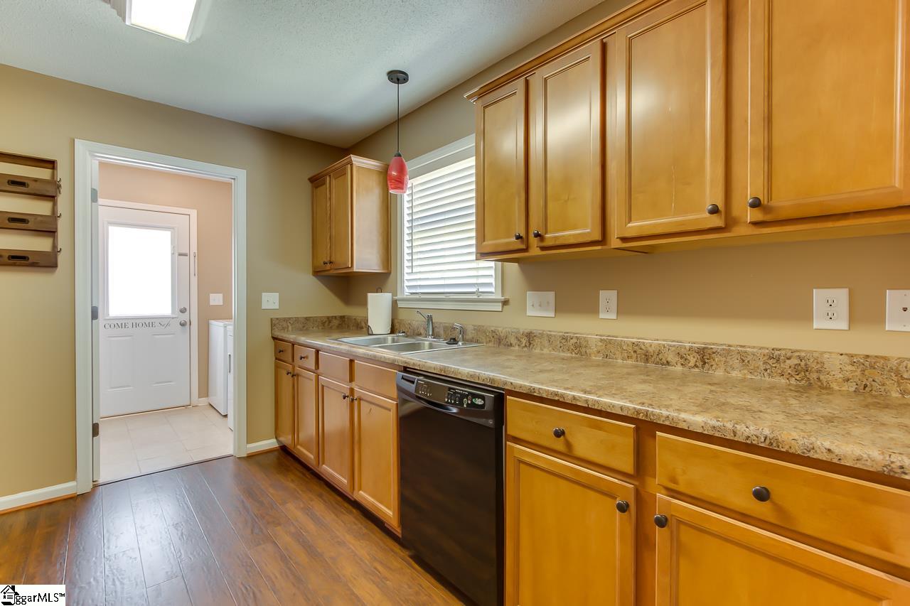 120 East King Road Greer, SC 29651 - Photo 24 of 35
