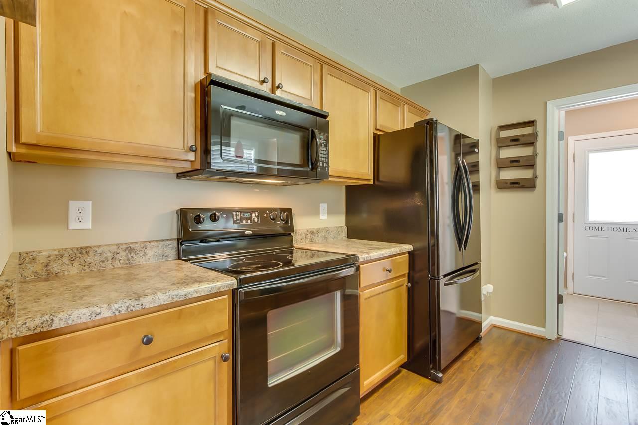 120 East King Road Greer, SC 29651 - Photo 25 of 35