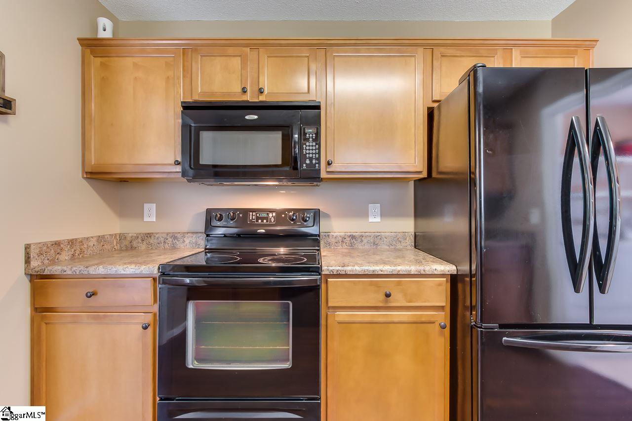 120 East King Road Greer, SC 29651 - Photo 26 of 35
