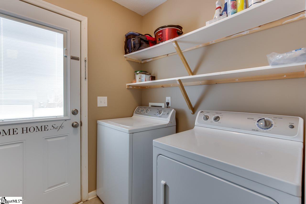 120 East King Road Greer, SC 29651 - Photo 28 of 35