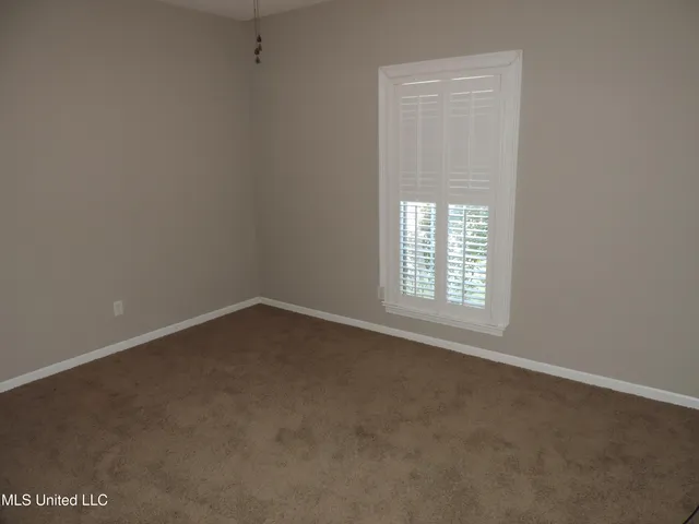 $1,900 | 5784 Bedford Loop East, Southaven, MS 38672