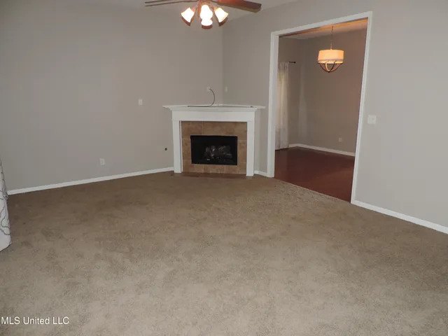 $1,900 | 5784 Bedford Loop East, Southaven, MS 38672