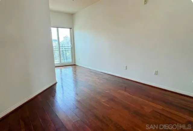 $3,295 | 450 J Street, Unit 4211, San Diego, CA 92101