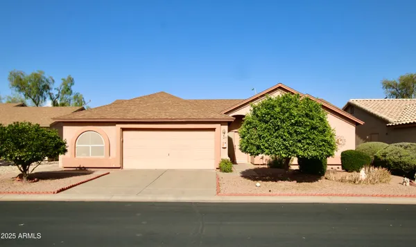 $2,500 | 6973 South Oakmont Drive, Chandler, AZ 85249