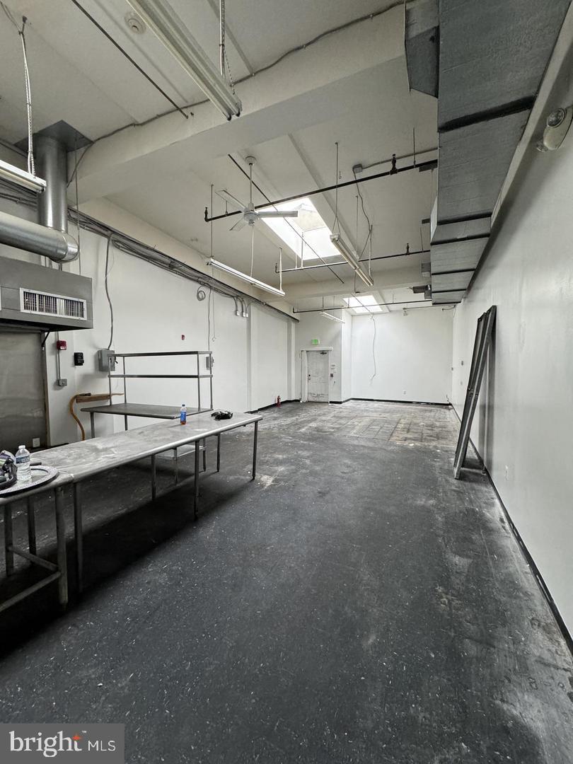 803-807 Washington Boulevard Baltimore, MD 21230 - Photo 3 of 25 Back section -commercial retail space