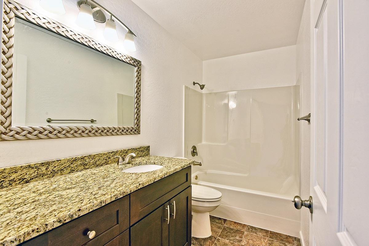 10098 Blackwell Road Central Point, OR 97502 - Photo 20 of 30 Additional Photo