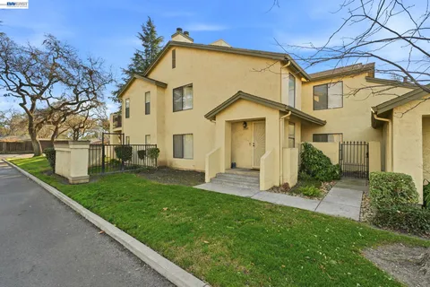$267,200 | 1643 West Swain Road, Stockton, CA 95207