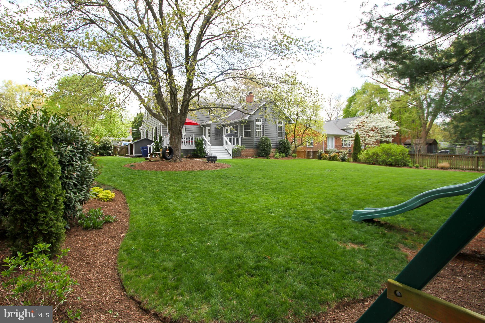 7616 Range Road Alexandria, VA 22306 - Photo 27 of 30 Exterior (Rear)