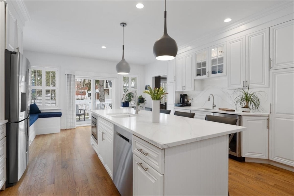 291 First Parish Road Scituate, MA 02066 - Photo 13 of 36