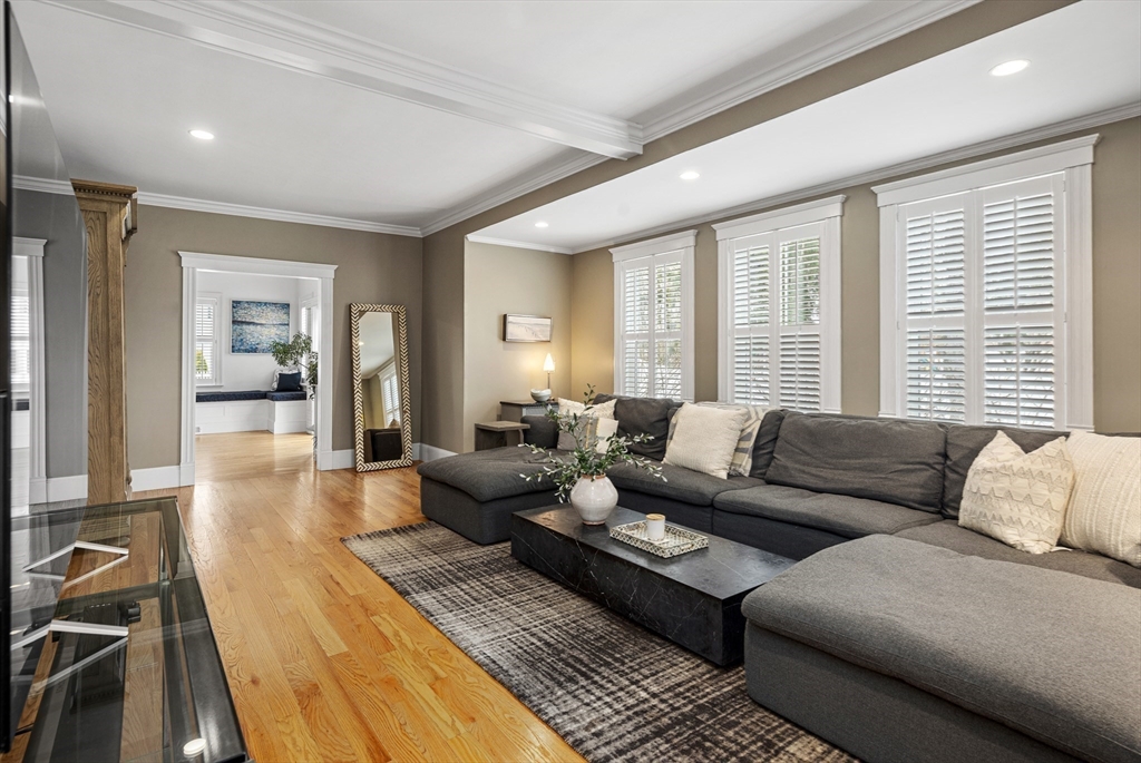 291 First Parish Road Scituate, MA 02066 - Photo 17 of 36