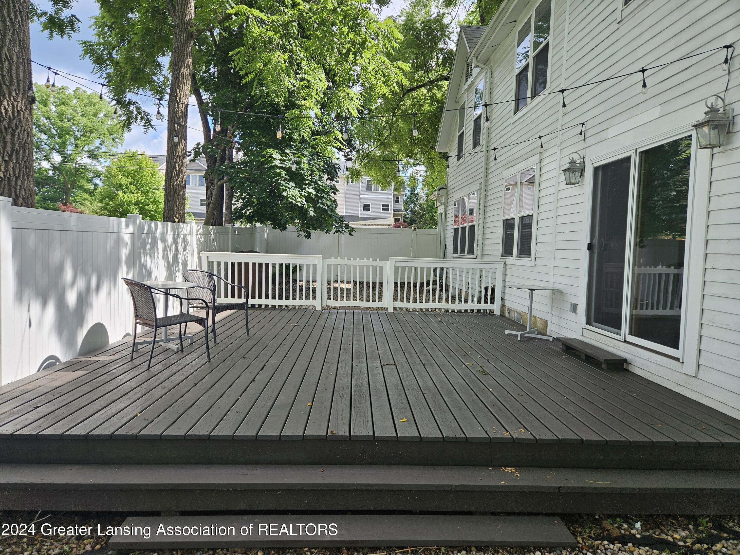 2048 Hamilton Road Okemos, MI 48864 - Photo 37 of 39 Deck