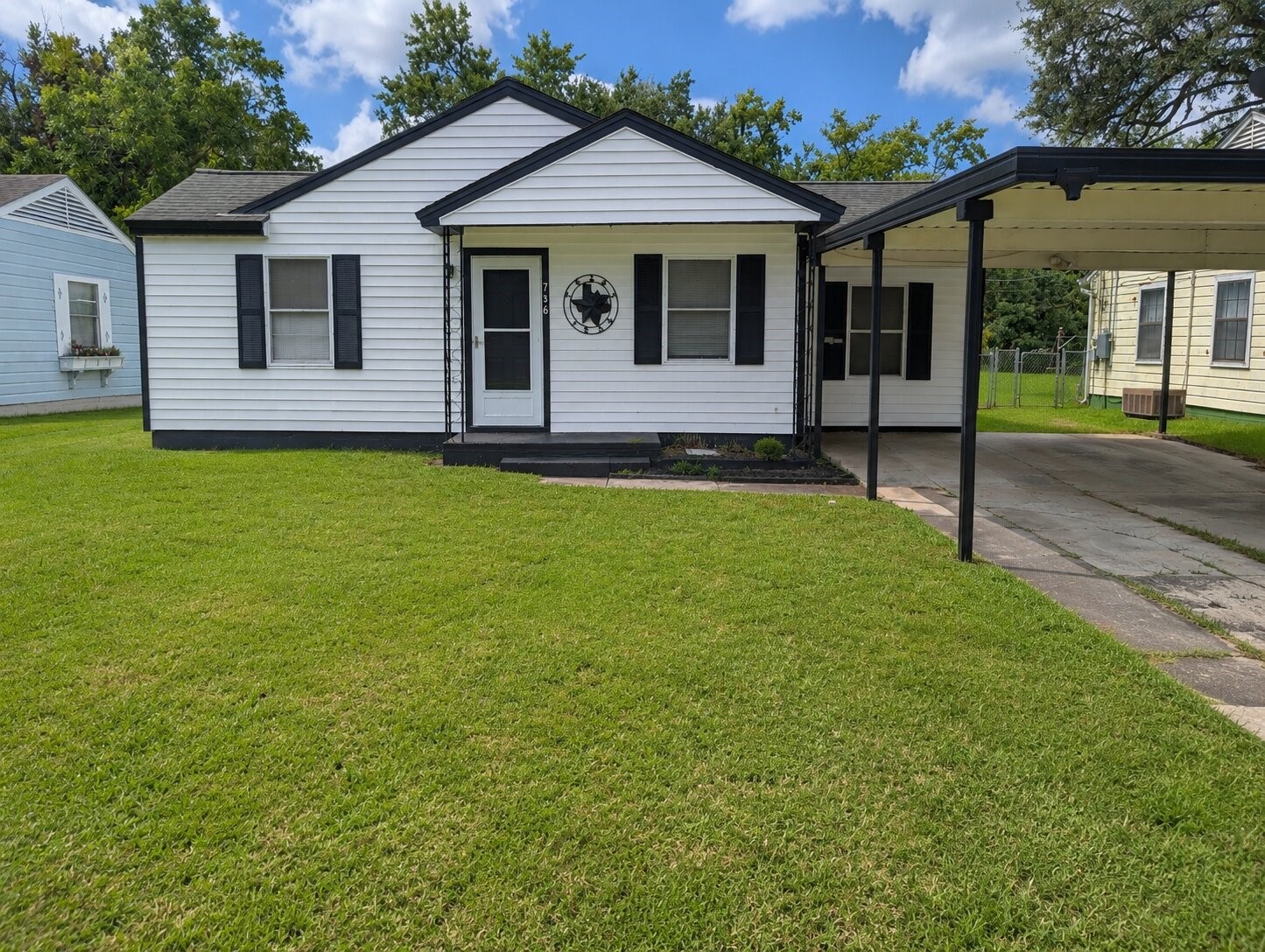 736 Kyle Angleton, TX 77515 - Photo 1 of 20