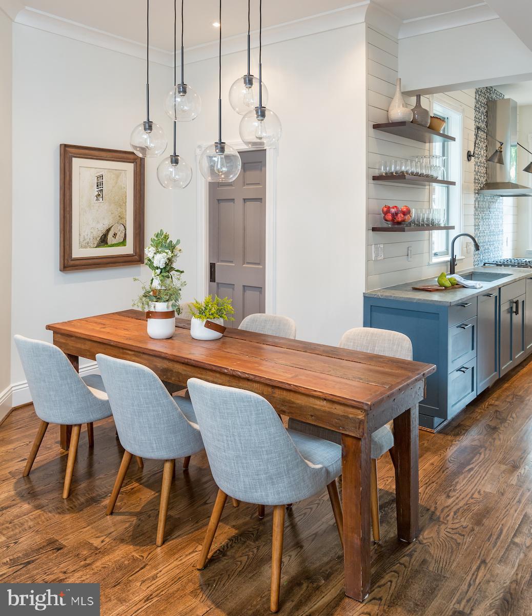 1324 Wallach Place Northwest Washington, DC 20009 - Photo 4 of 13