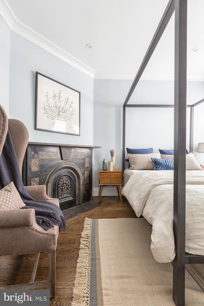 1324 Wallach Place Northwest Washington, DC 20009 - Photo 8 of 13