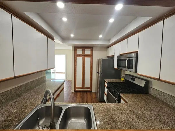 $3,200 | 16625 Gridley Road, Unit 3, Cerritos, CA 90703