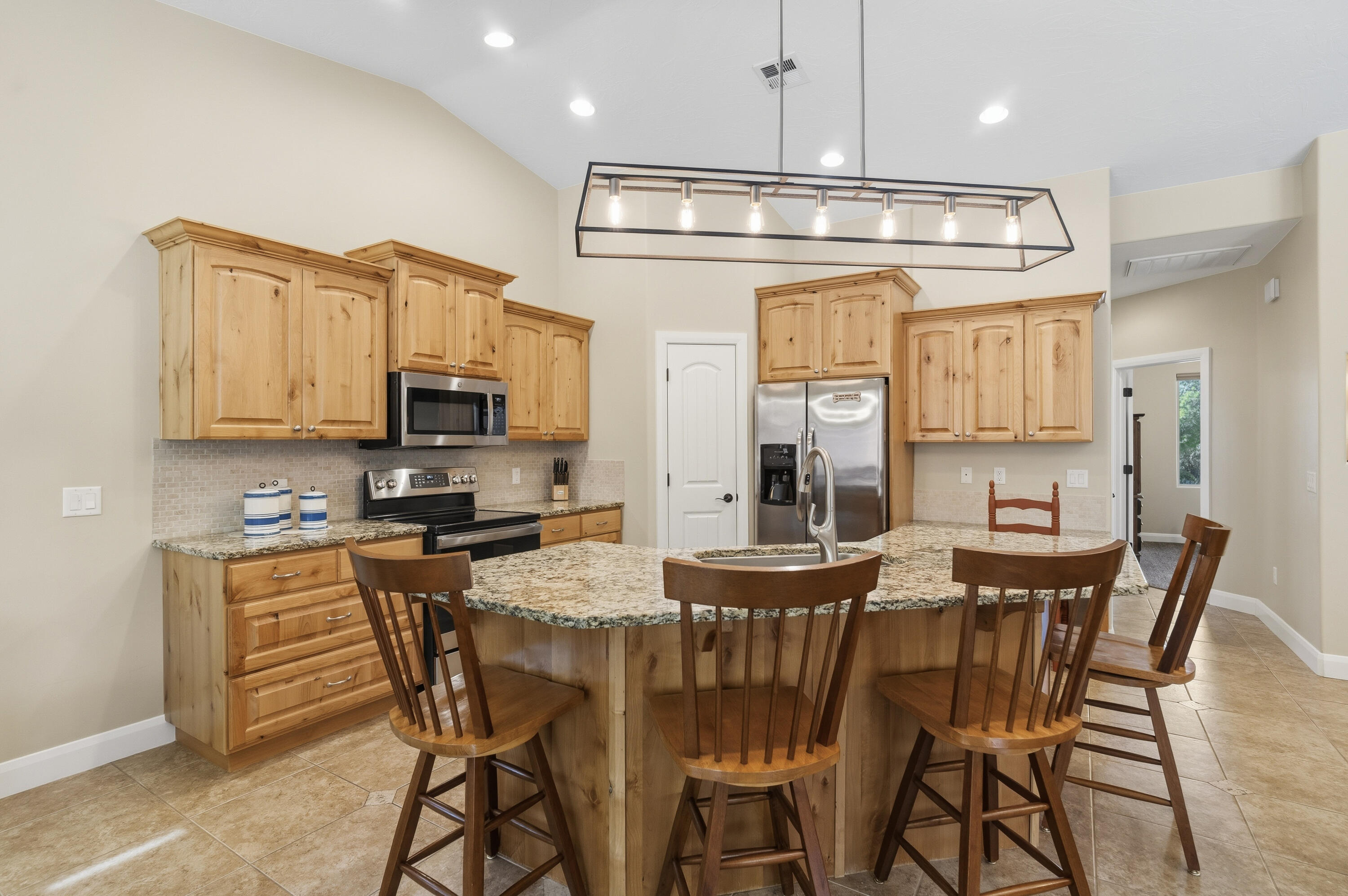 260 North 1240 West St. George, UT 84770 - Photo 10 of 32 DSC04377
